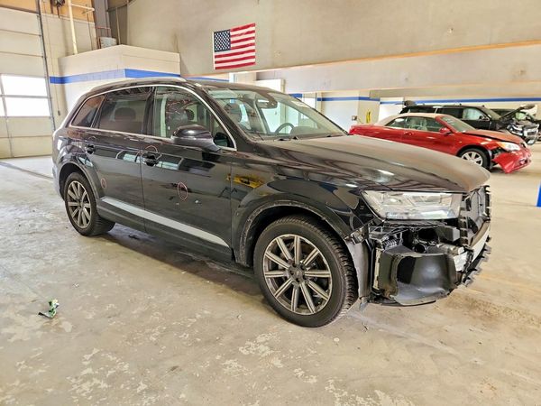 2018 AUDI Q7 quattro Premium Plus