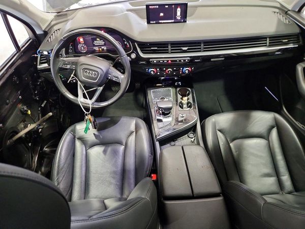2018 AUDI Q7 quattro Premium Plus