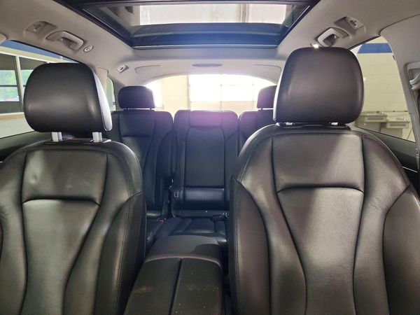 2018 AUDI Q7 quattro Premium Plus
