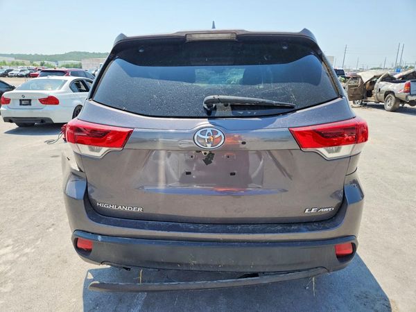 2019 TOYOTA HIGHLANDER LE/LE Plus