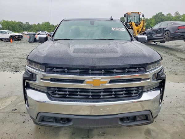 2020 CHEVROLET SILVERADO LT
