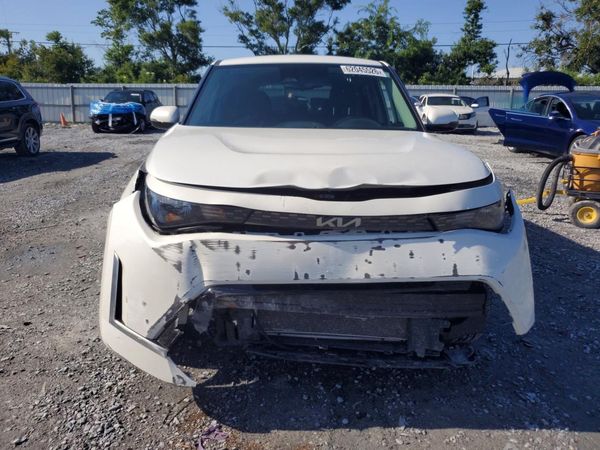 2024 KIA SOUL GT-Line