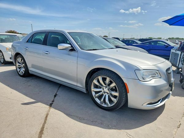 2020 CHRYSLER 300 300 Limited, 300C
