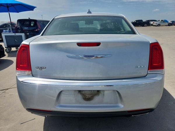 2020 CHRYSLER 300 300 Limited, 300C