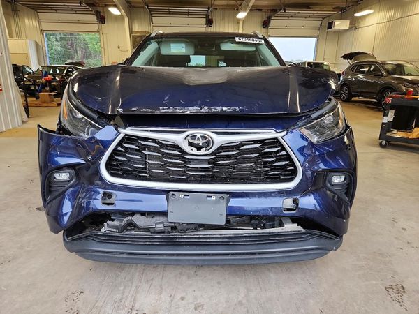 2024 TOYOTA HIGHLANDER