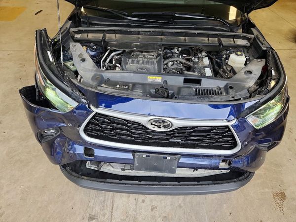 2024 TOYOTA HIGHLANDER