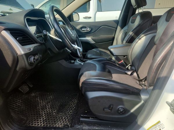 2018 JEEP CHEROKEE TRAILHAWK 4X4
