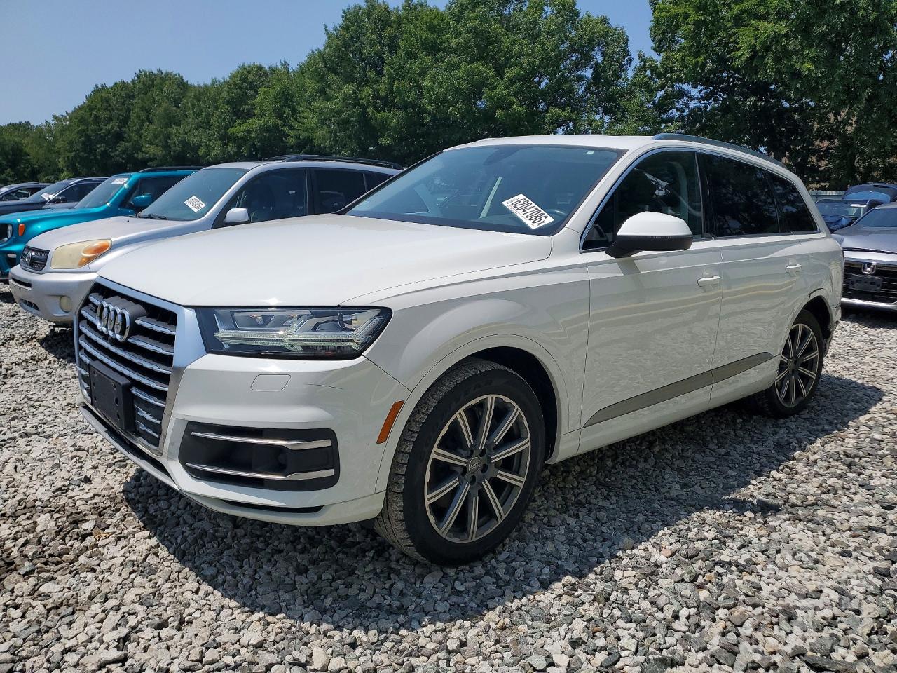 2017 AUDI Q7 quattro Premium Plus
