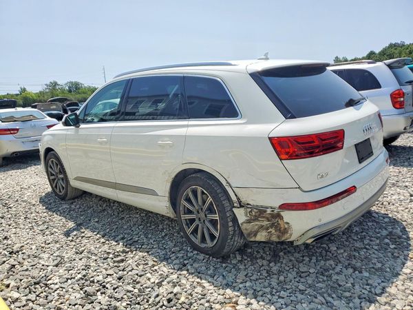 2017 AUDI Q7 quattro Premium Plus