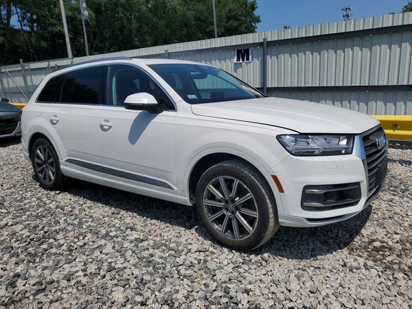 2017 AUDI Q7 quattro Premium Plus