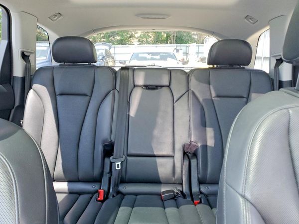 2017 AUDI Q7 quattro Premium Plus