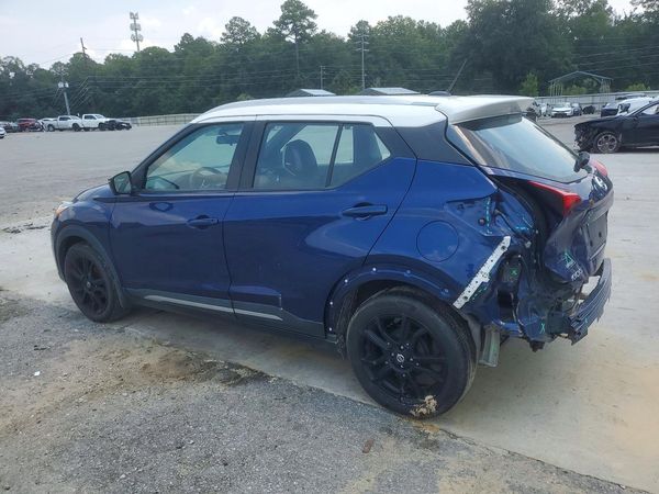 2020 NISSAN KICKS