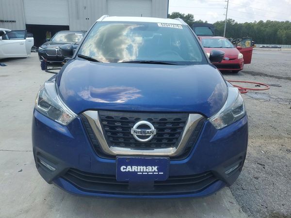 2020 NISSAN KICKS