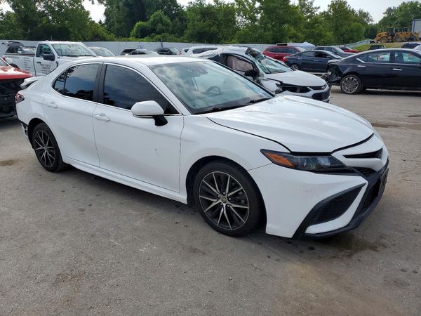 2022 TOYOTA CAMRY