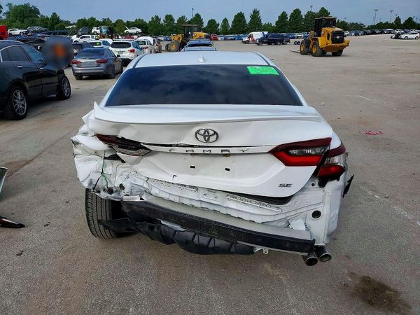 2022 TOYOTA CAMRY