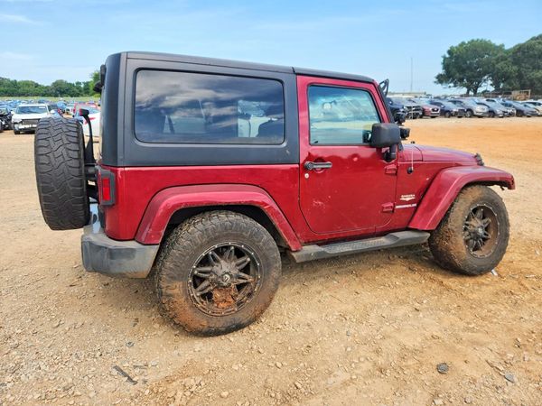 2012 JEEP WRANGLER Sahara