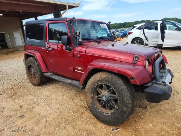 2012 JEEP WRANGLER Sahara
