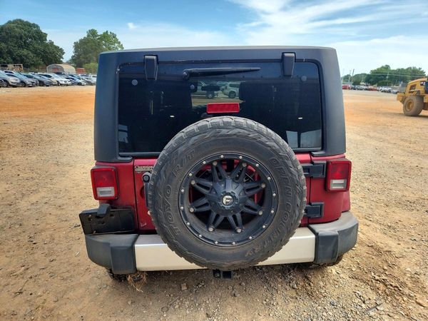 2012 JEEP WRANGLER Sahara