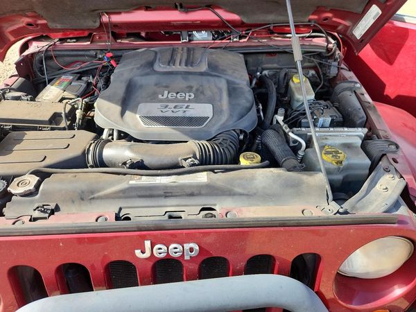 2012 JEEP WRANGLER Sahara