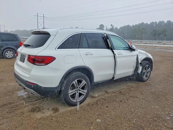 2021 MERCEDES-BENZ GLC GLC300