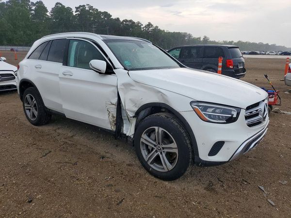 2021 MERCEDES-BENZ GLC GLC300