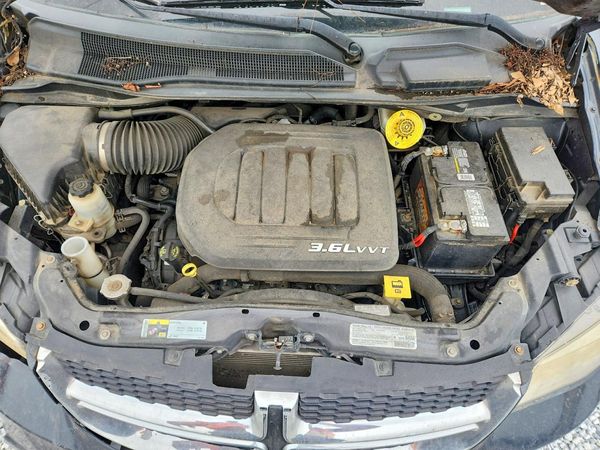 2013 DODGE GRAND CARAVAN SE