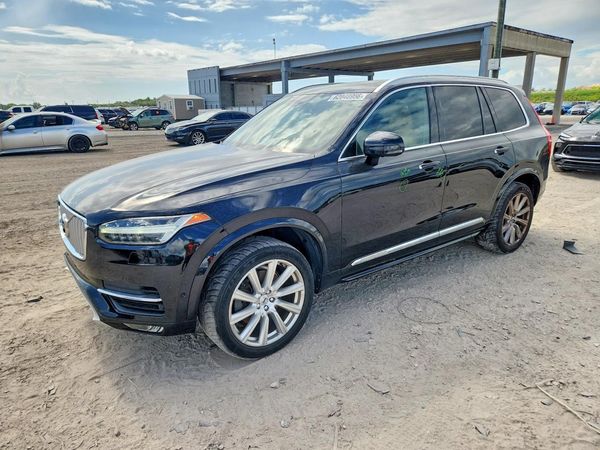 2018 VOLVO XC90