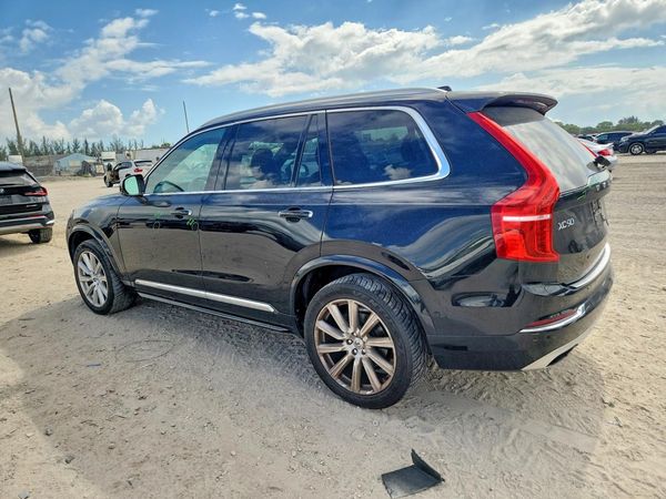 2018 VOLVO XC90