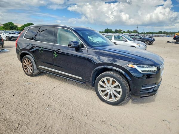 2018 VOLVO XC90