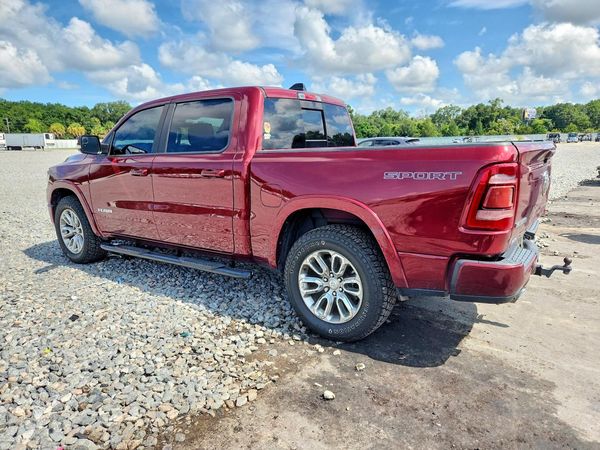 2022 RAM 1500 LARAMIE CREW CAB 4X2