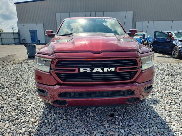 2022 RAM 1500 LARAMIE CREW CAB 4X2
