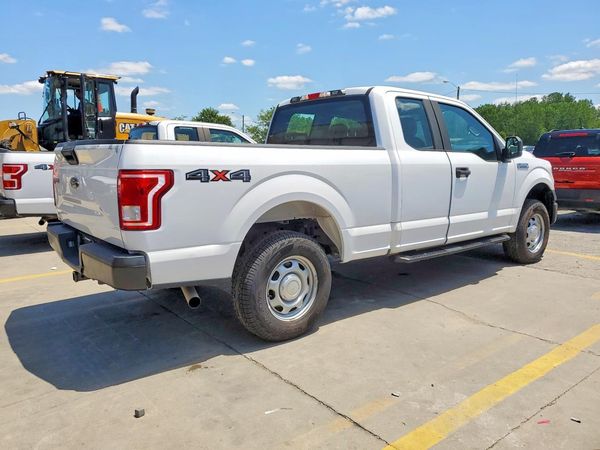 2017 FORD F150 SuperCab