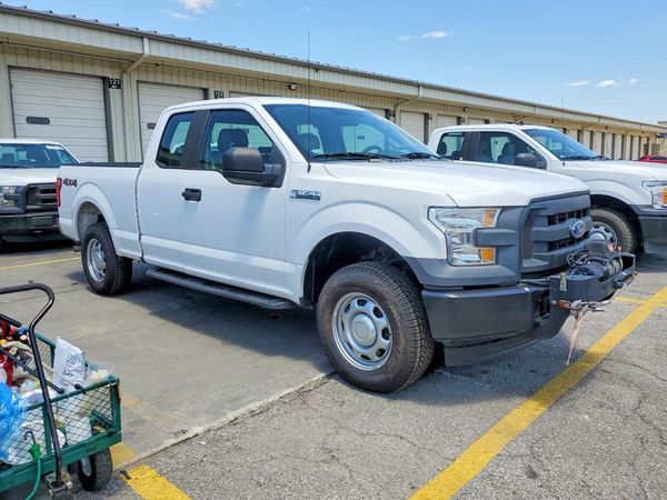 2017 FORD F150 SuperCab