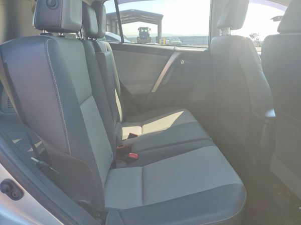 2015 TOYOTA RAV4 Limited (G Grade)