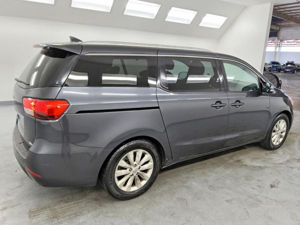 2016 KIA SEDONA EX - Middle level