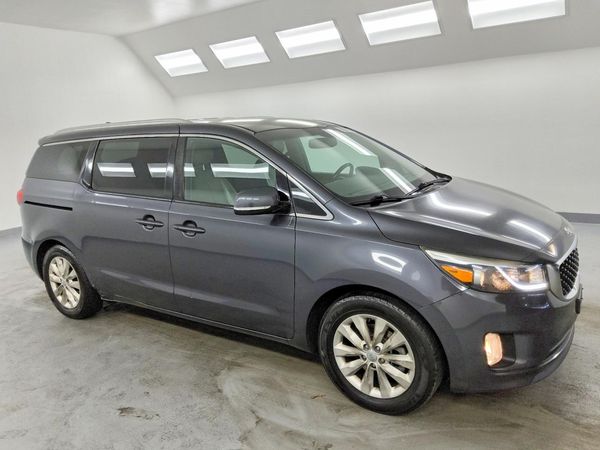 2016 KIA SEDONA EX - Middle level