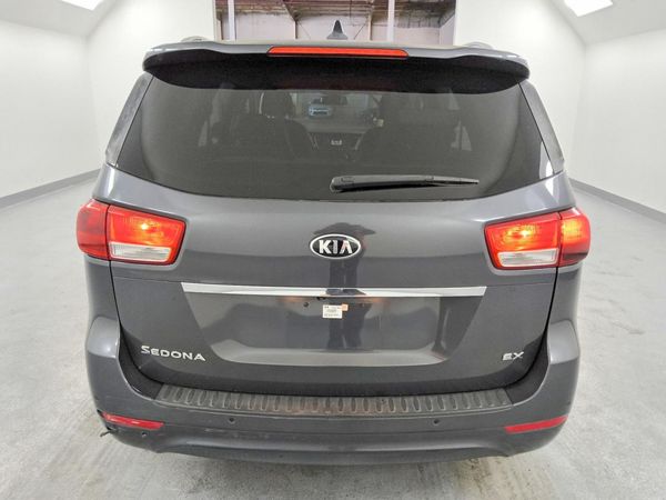 2016 KIA SEDONA EX - Middle level