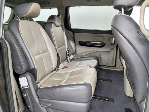 2016 KIA SEDONA EX - Middle level