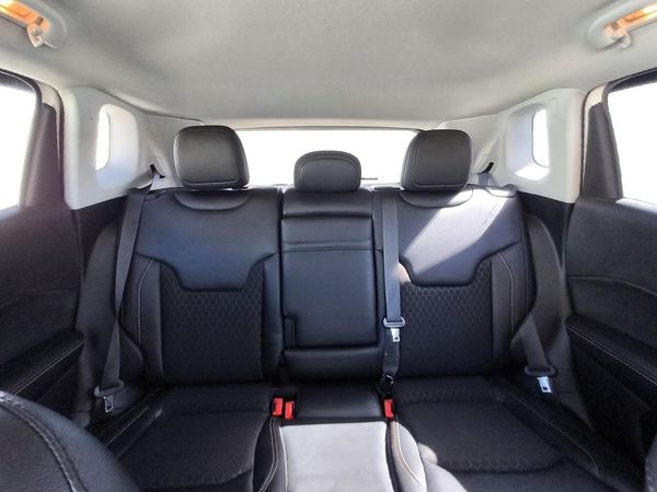 2018 JEEP COMPASS