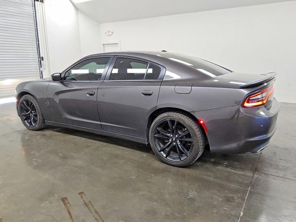 2018 DODGE CHARGER SXT