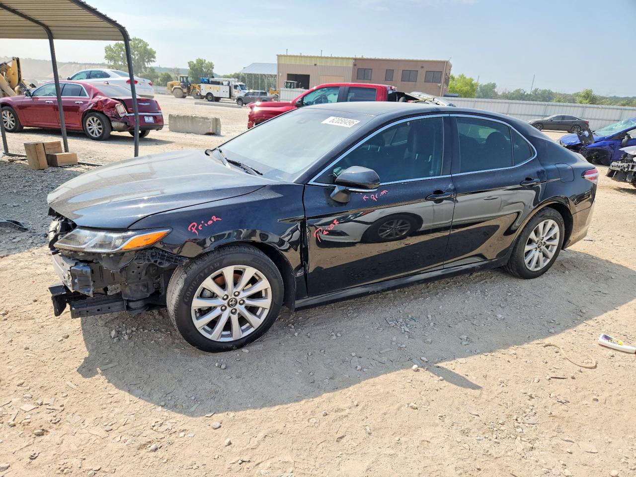 2018 TOYOTA CAMRY
