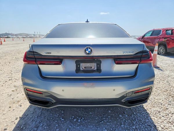 2021 BMW 750 xDrive
