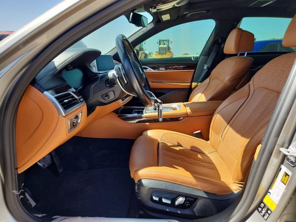 2021 BMW 750 xDrive