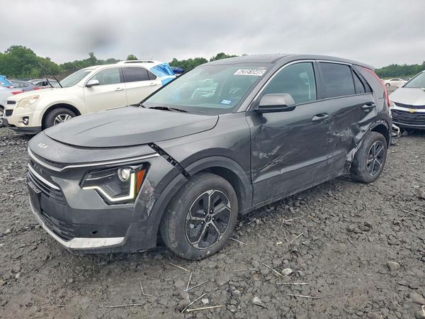 2026 KIA NIRO LX