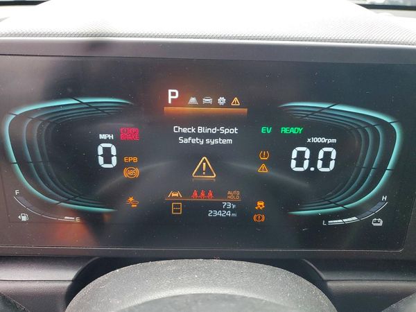 2026 KIA NIRO LX