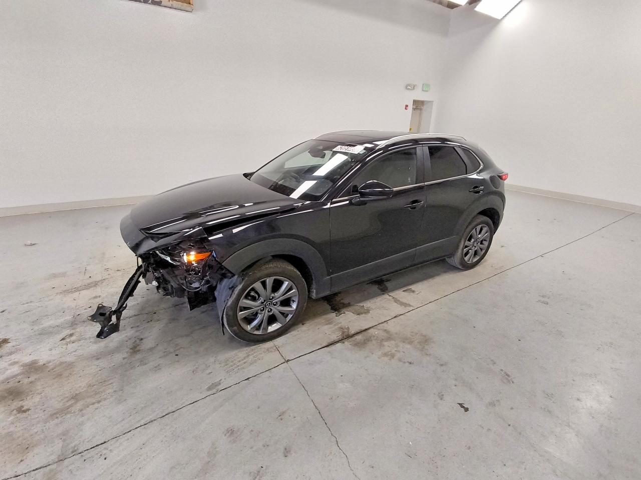 2025 MAZDA CX30 Preferred Package — Front 3/4