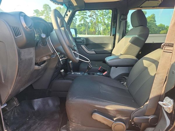 2017 JEEP WRANGLER Sport