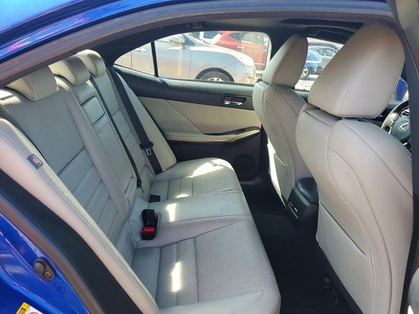 2016 LEXUS IS 350