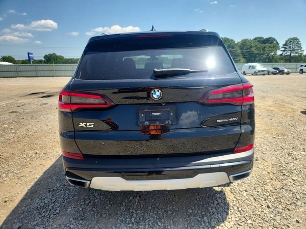 2023 BMW X5 sDrive40i
