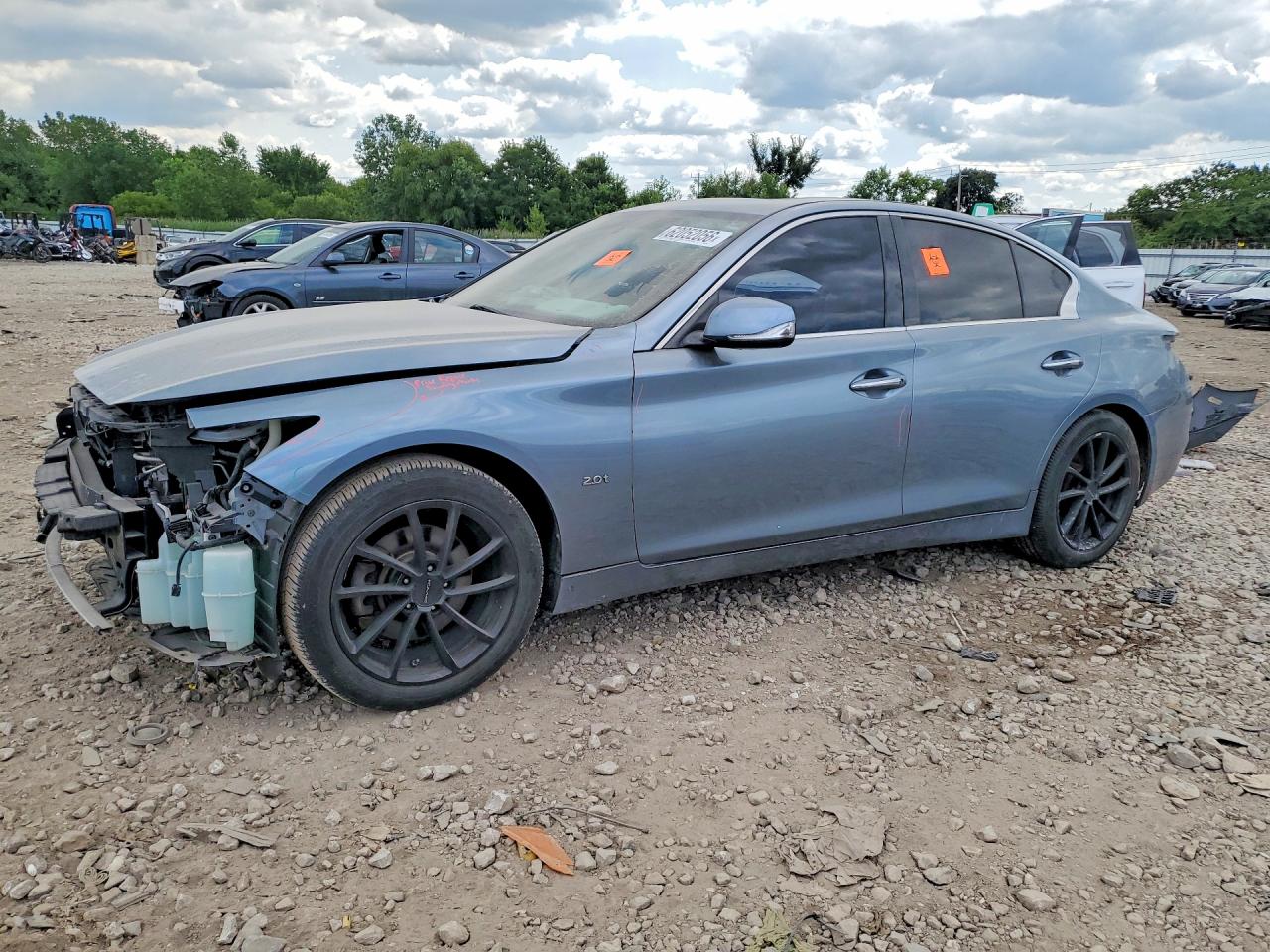 2016 INFINITI Q50